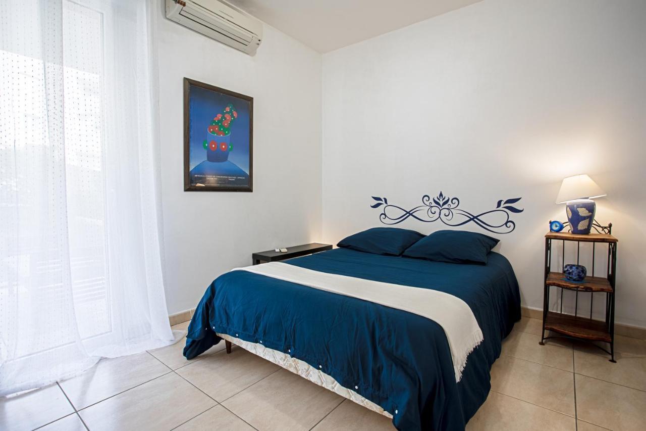 Appartement Centre Ville Cavalaire Екстериор снимка